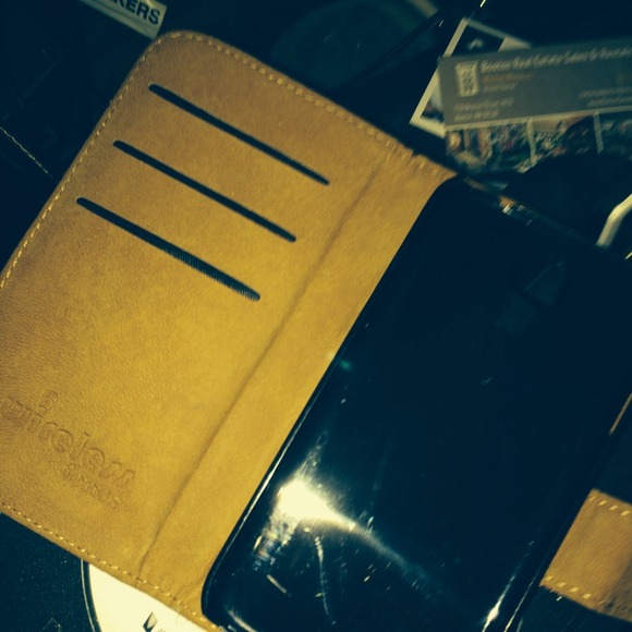 BUNDLE ** 2 Samsung Galaxy S4 cases !! - Picture 2 of 3