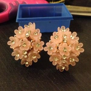 Brand New Japanese Floral Earring