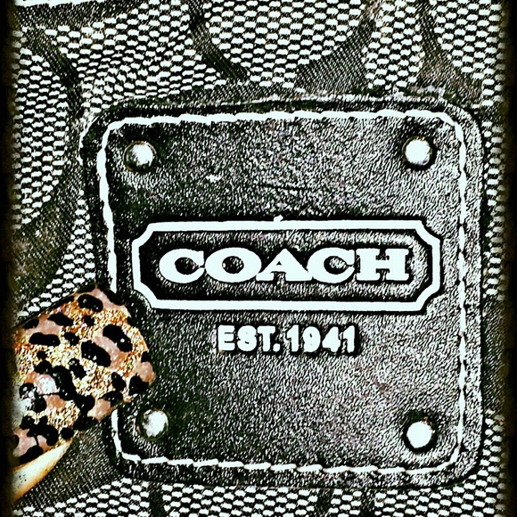 Coach monogram snowboots 100% Authentic - Picture 3 of 3