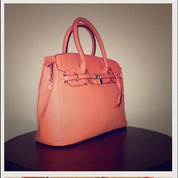 Peachy celebrity handbag ❤️💎🆕