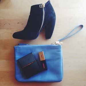 🔻Pour la Victoire Sky Blue Mini Leather Crossbody