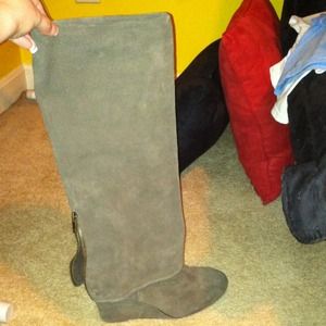 Brand new suede boots
