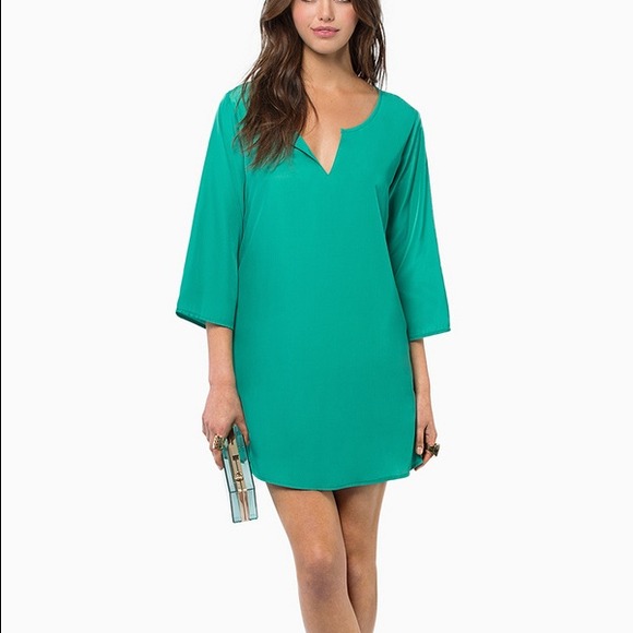 New! Tobi V Shift Dress sz Small