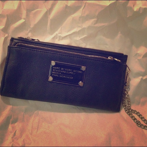 Marc Jacobs wallet