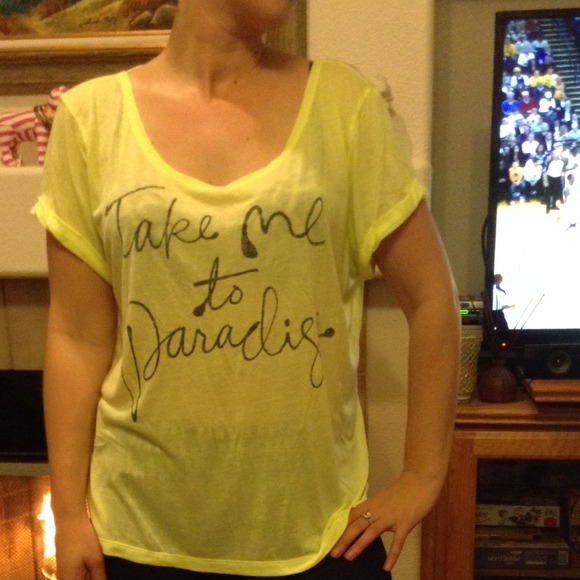 V.SPINK open back neon shirt-LAST CHANCE!!π± - Picture 2 of 4