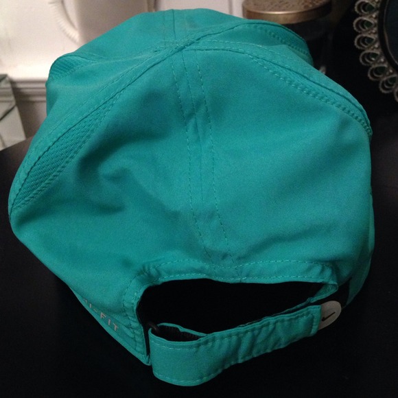 🔻🔺Sold🔻🔺Nike Dri-Fit 'Run' Hat - Picture 2 of 2