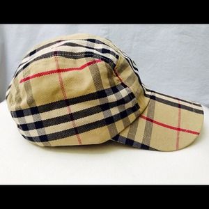 BURBERRY women's baseball Cap 💯 authentic