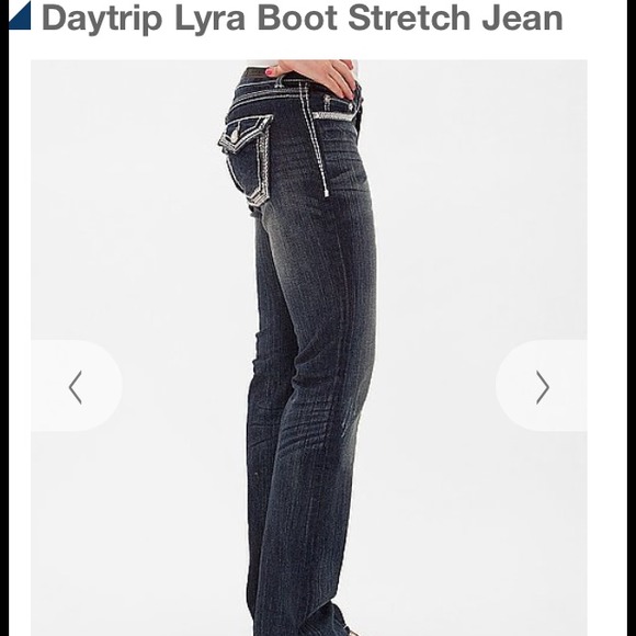 Reserved 🌟Daytrip LYRA Boot Cut 32x33 NEW Relaxe - Picture 2 of 4
