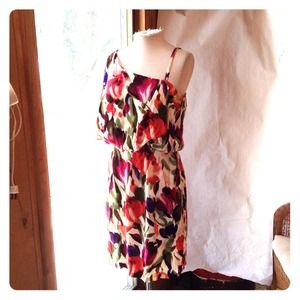 Tropical ruffled sleeve dress