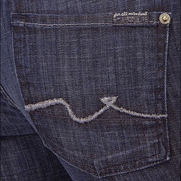 Offers welcome ❣️7for all mankind straight leg - Picture 3 of 4