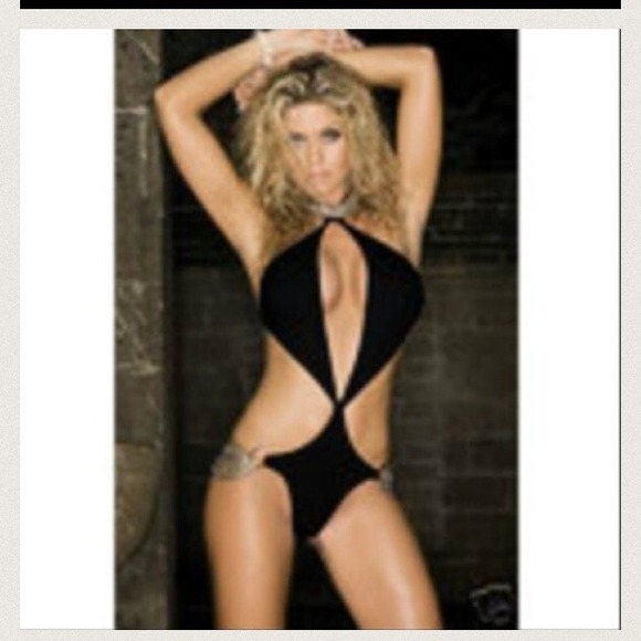 LOOKING FOR THIS BEACH BUNNY MONOKINI!!! - Picture 2 of 2