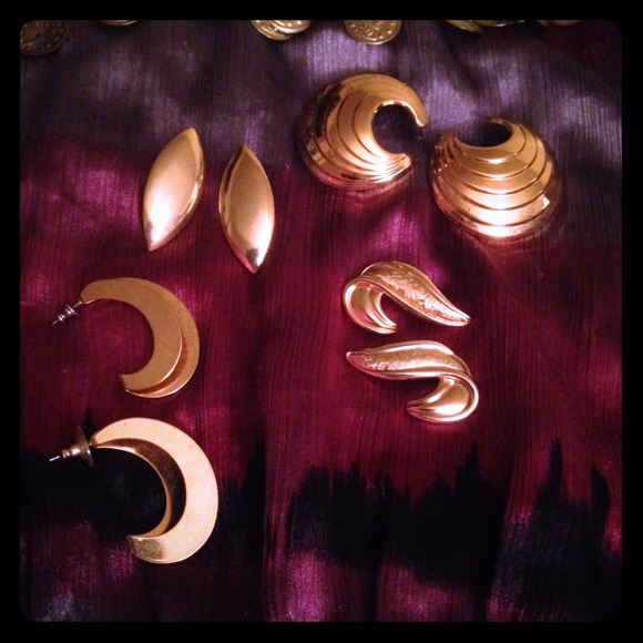 A Bunch Of AVON Earrings