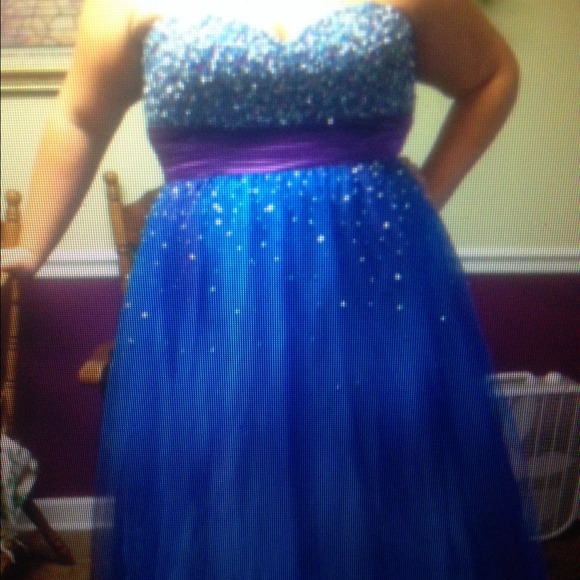 Size 20 prom dress!