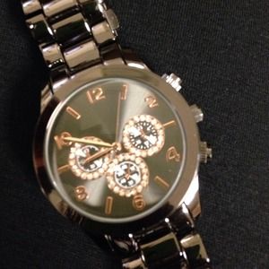 Gunmetal and rosegold