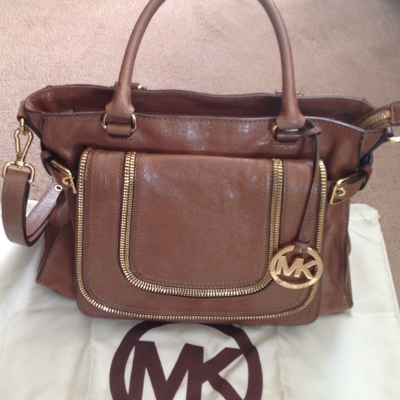 Michael Kors Naomi bag SOLD IN BUNDLE 👛