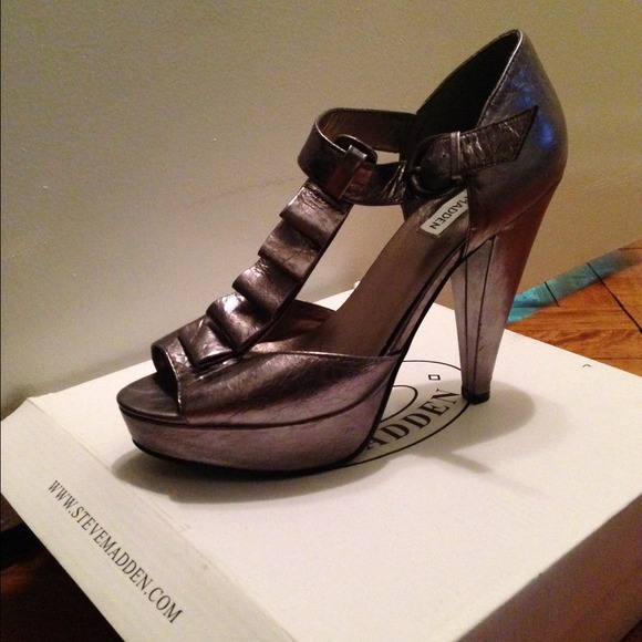 Womans Shoes