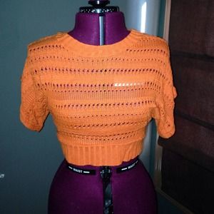 short knit top
