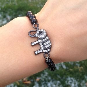 Bundle of 6 bracelets