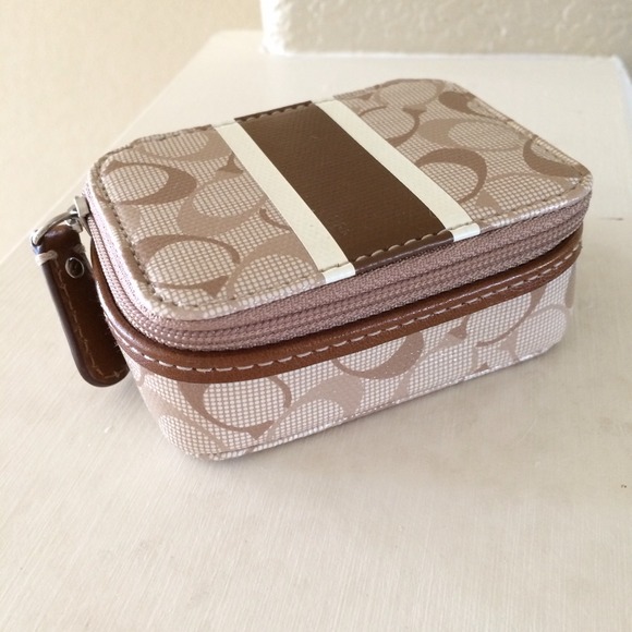 Coach Accessories Auth Brown Signature Travel Pill Case Poshmark