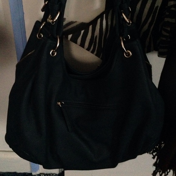 Purse - Picture 2 of 2