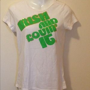 Old navy tee