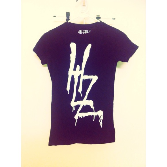 ❌SOLD❌HLZ BLZ tee