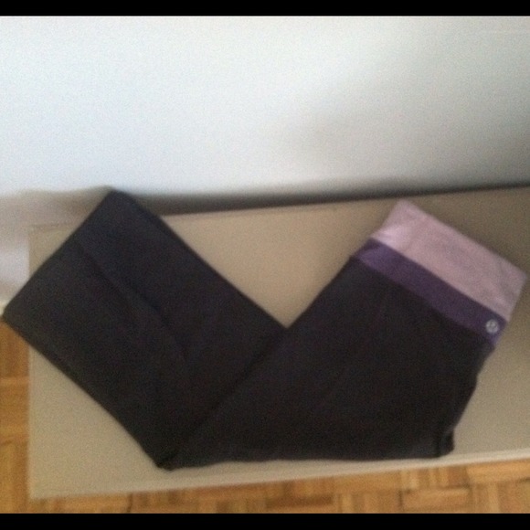Reversible Lululemon Athletica Crops