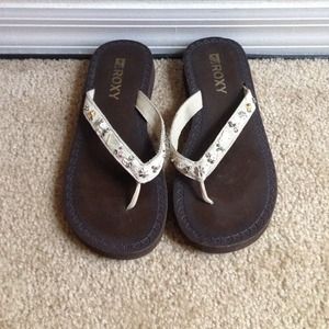 Roxy sandals
