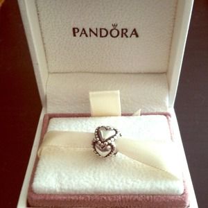 Pandora Everlasting Love Charm