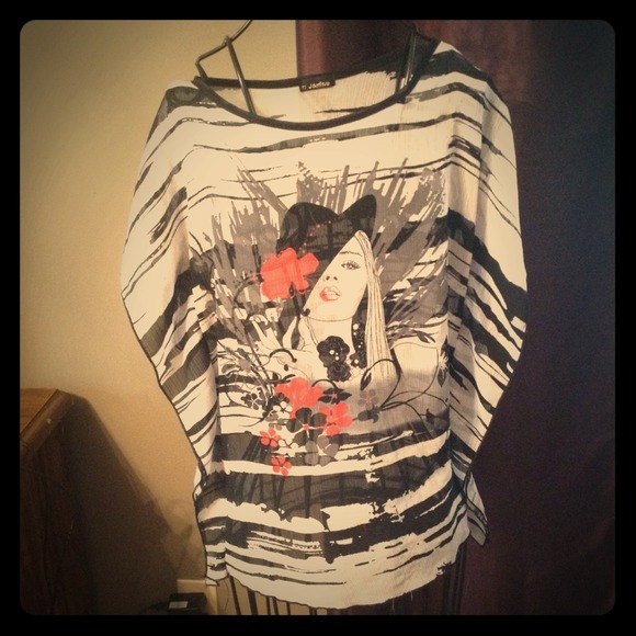 Butterfly sleeve top