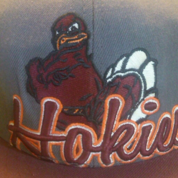 Snapback - Picture 2 of 2