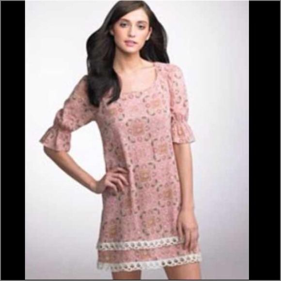 🚫 SOLD Juicy Couture Half-Sleeve Shift Dress - Picture 2 of 3