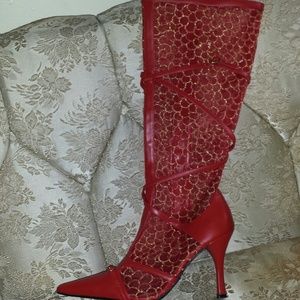 Sheer gold and red boots