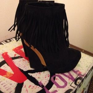 SOLD Black Fringe Booties (Sz 9, fits like 8)