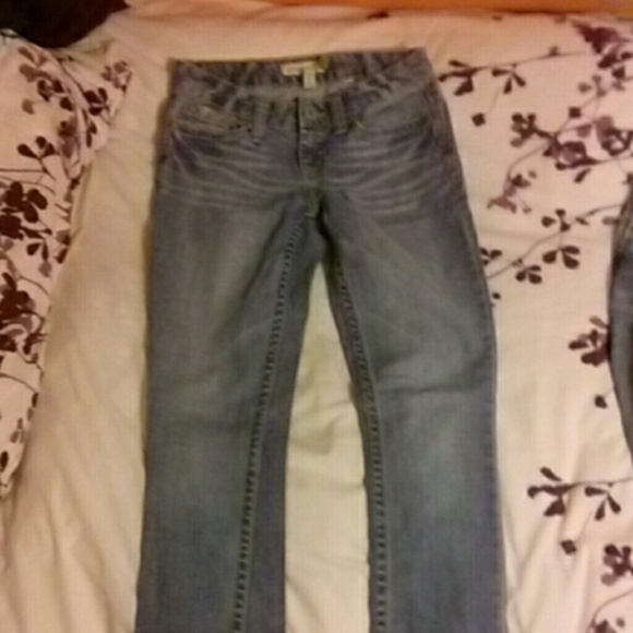 Jeans - Picture 2 of 3