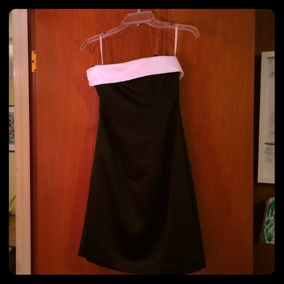 Scott McClintock dress
