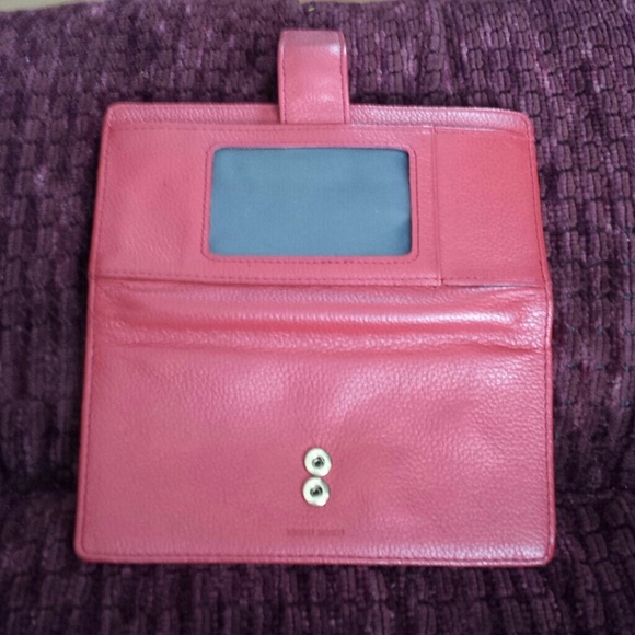 Red wallet - Picture 3 of 3