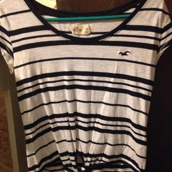 Hollister shirt