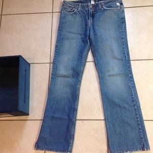 Lucky brand size 6/28 dungarees