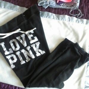 VS Pink Capris