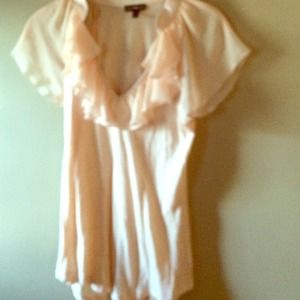 Ruffled light pink top by Express