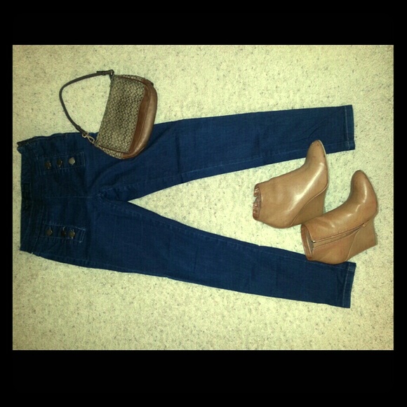 Zara Basic Jeanswear High Waisted Dark Blue Color - Picture 1 of 3