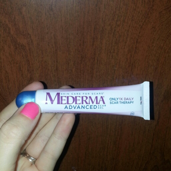 Mederma advanced scar gel