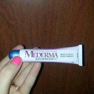 Mederma advanced scar gel