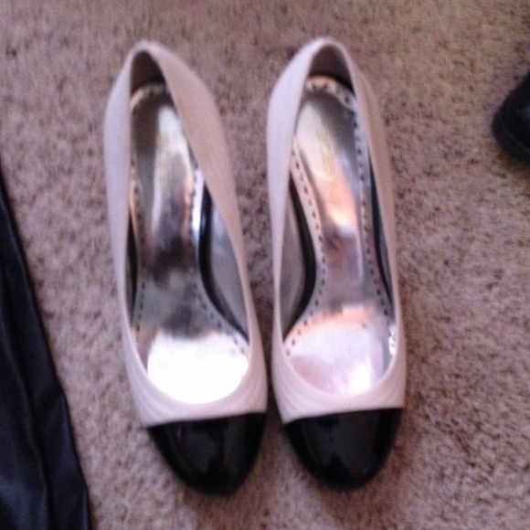 BCBG Heels