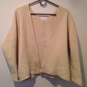 Brandy Melville Carolina cardigan