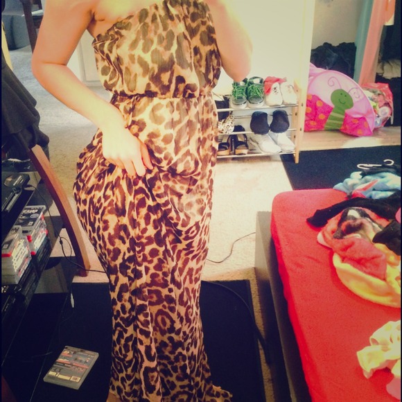 leopard maxi dress