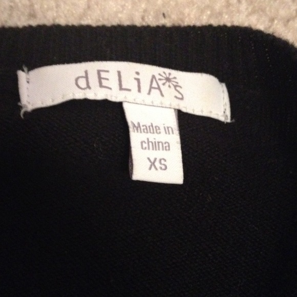 Black cardigan🌟 - Picture 3 of 4
