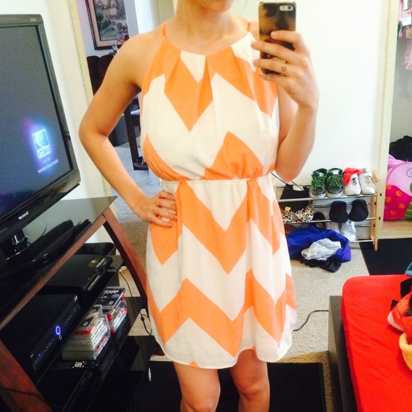 Maxi dress orange with pattern