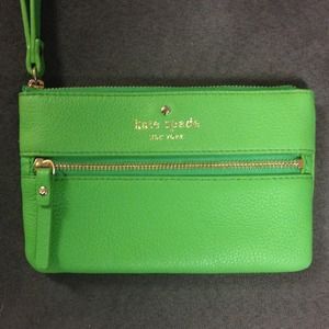 NWOT Kate Spade Totealbe Wristlet